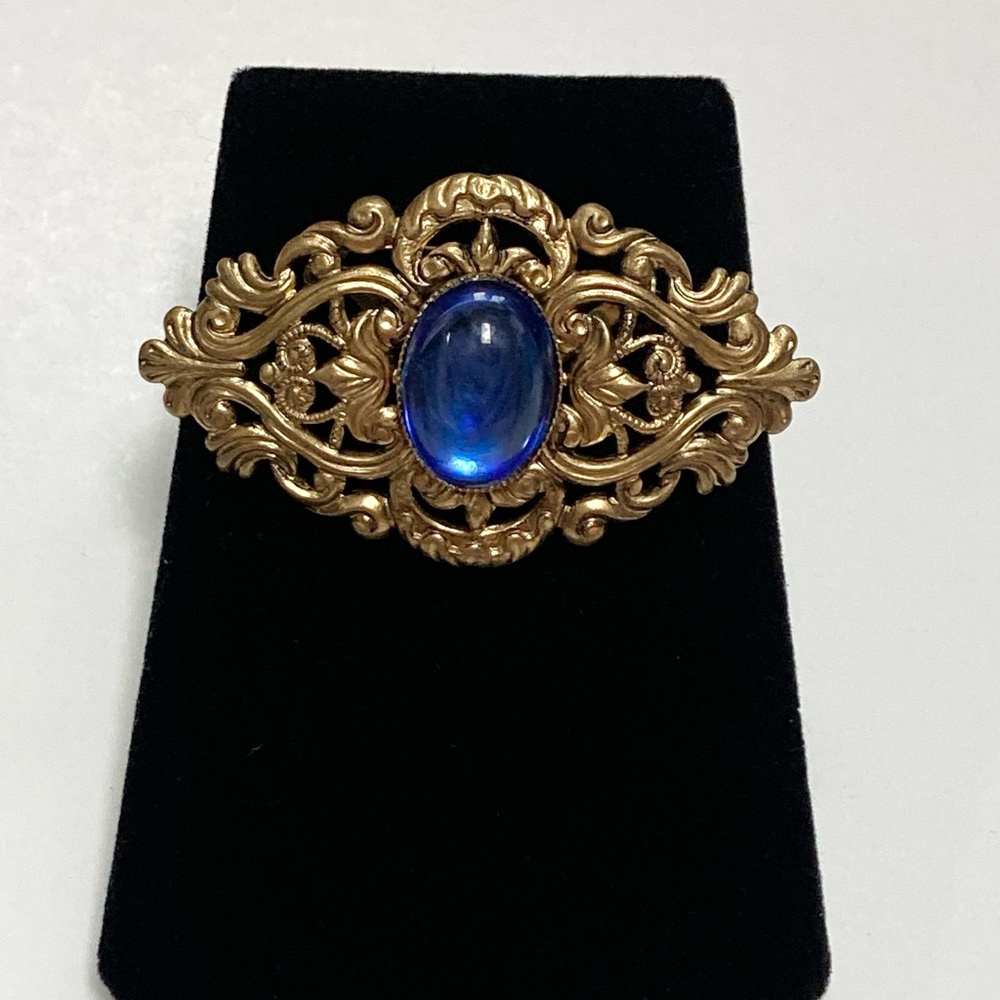 Vintage Filigree Blue Rhinestone Gold Tone Brooch Pin